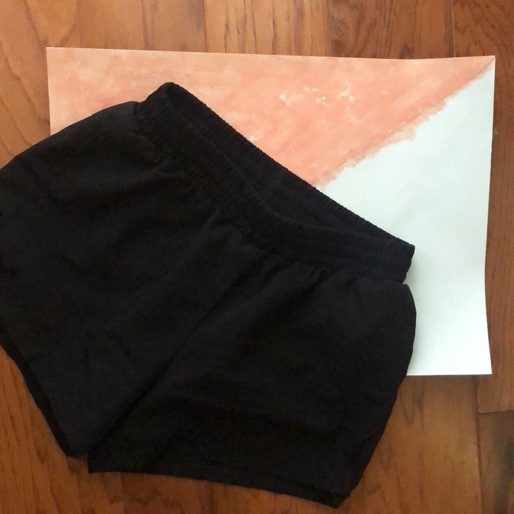 Old Navy Active black shorts   size: 10-12 kids